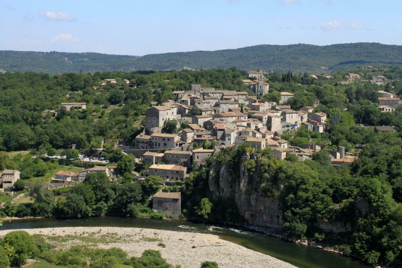 Mas Des Falaises Saint Alban Auriolles Exterior photo